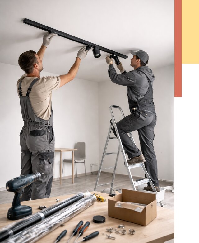 Установка трековых светильников в натяжной потолок в Малгобеке от 4334 руб. | ОТДЕЛОЧНИК-Млг